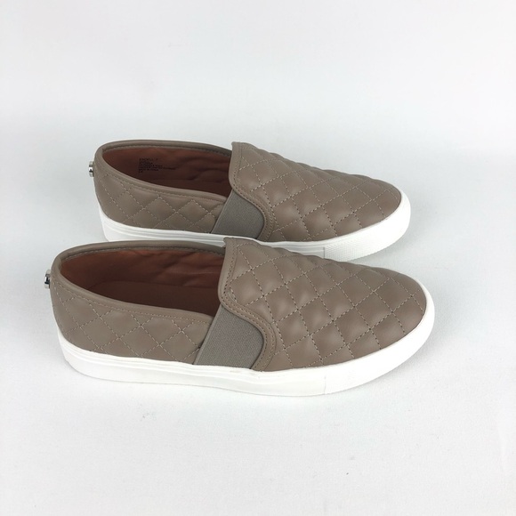 Steve Madden Endell Quilted Taupe Slip On Shoes 7 - Picture 2 of 7